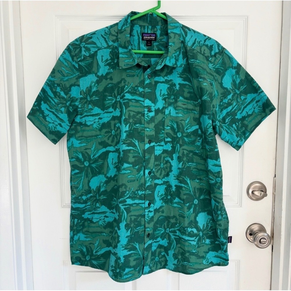Patagonia Button Down Shirt Mens XL Aloha Hawaiian Tropical‎ Floral Excellent